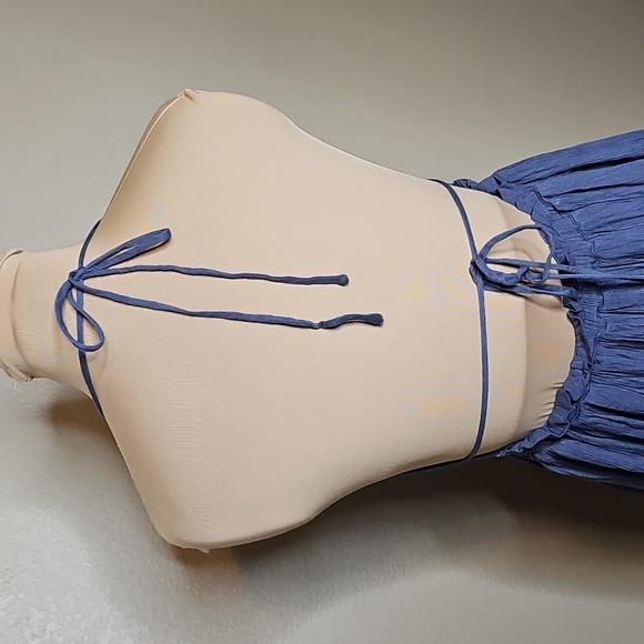 Windsor Medium Free Spirit Halter Backless Blue Ruffled Tiered Sundress - Picture 4 of 10